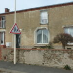 AVANT RAVALEMENT FACADE ET MURET