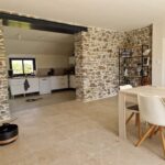 ouverture mur intérieur en pierres